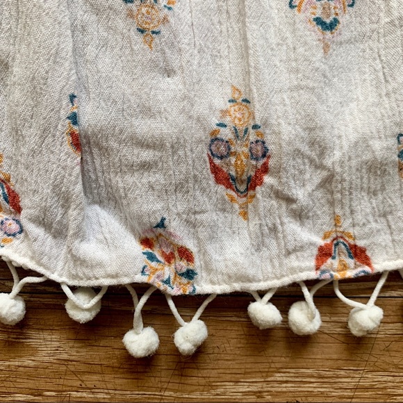 {Wet Seal} We To Me Boho Cream Puff Ball Top - Picture 3 of 4